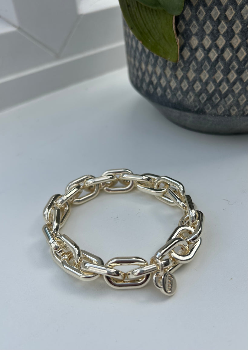 Olivia gold bracelet