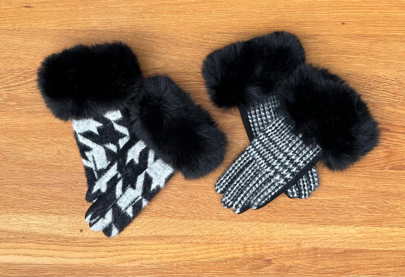 Alex Max Gloves with faux fur