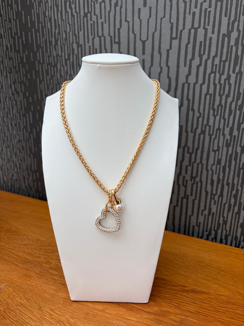 Esmee Necklace